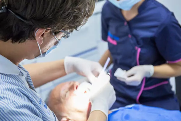 Urgencias dent clinica dental en valencia