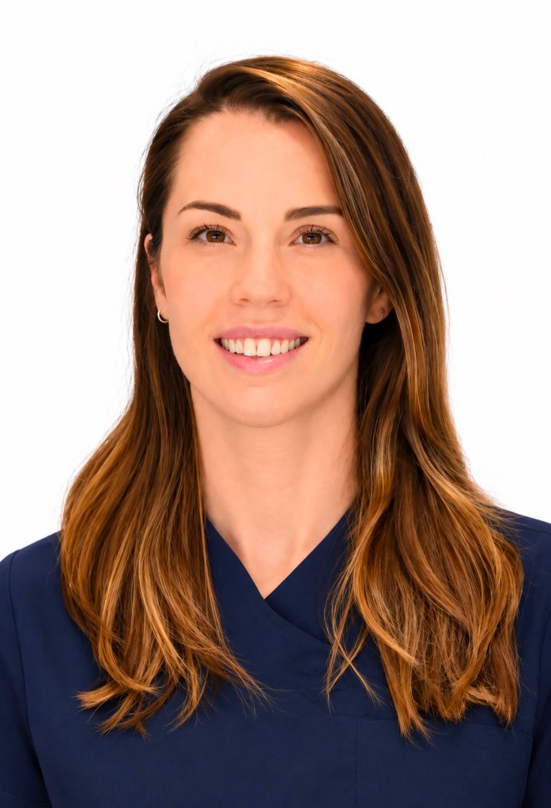 Dra. Sara Sepúlveda Tendillo, odontóloga de endodoncia, periodoncia y prótesis en Clínica Dental Such, Valencia