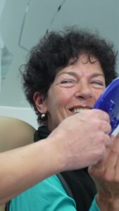 Opiniones 5 testimonio video implantes dentales valencia clinica dental en valencia